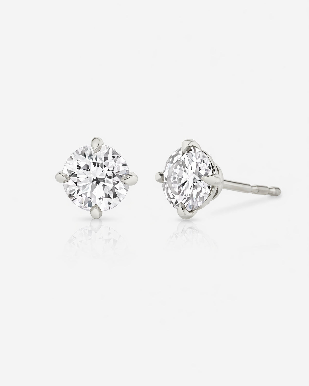 Round Diamond Stud Earrings